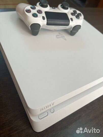 PlayStation 4 Slim 500GB Белая + 44 игры PS4 PS