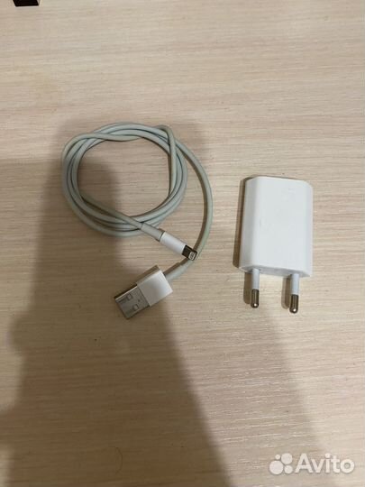 Зарядное устройство на iPhone