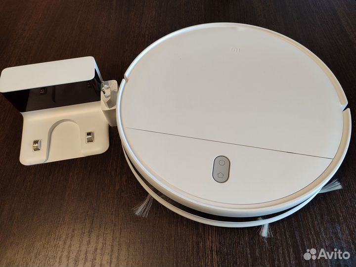 Робот-пылесос Mi Robot Vacuum-Mop Essential