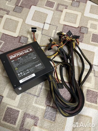 Блок Питания zalman 700W GLX