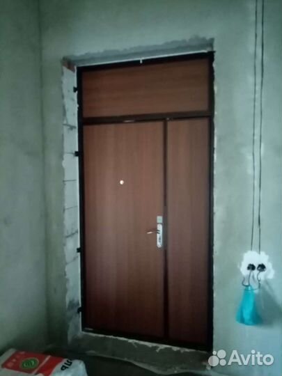 Дверь входная нестандартная