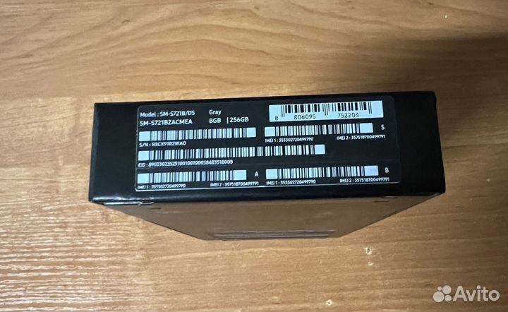 Samsung Galaxy S24 FE, 8/256 ГБ