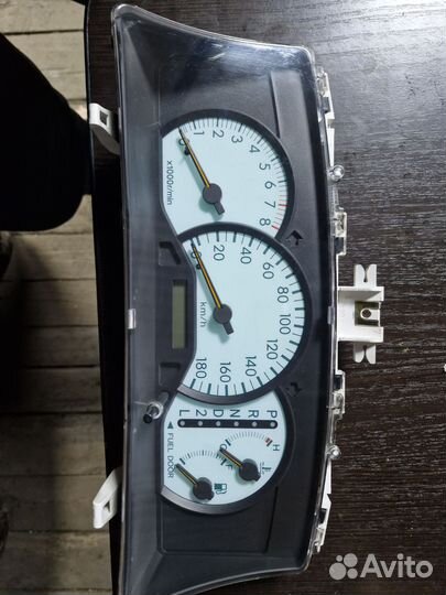 Приборная панель Fielder 120