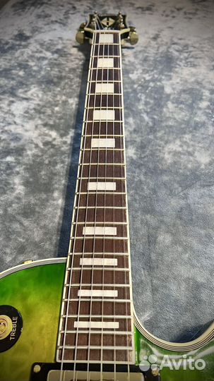 Электрогитара Gibson Les Paul Emerald Green