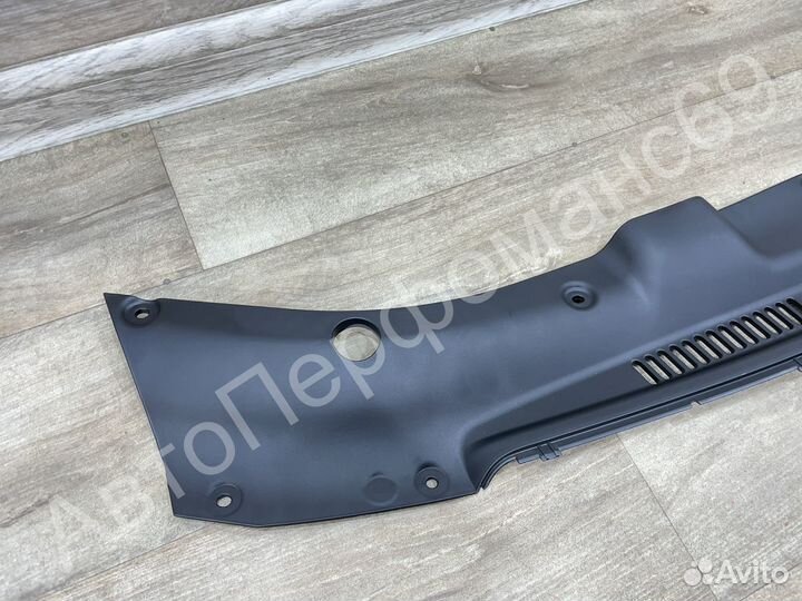 Накладка замка капота Kia Ceed 1 (2006-2010)