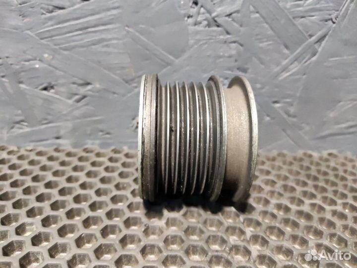 Обгонная муфта генератора Mercedes-Benz C-Class