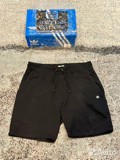 Шорты weekend offender