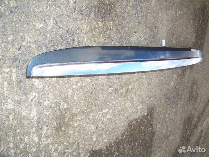 Накладка двери багажника Лексус RX 300 с03-09г