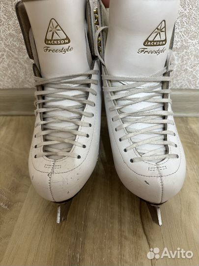 Фигурные коньки jackson freestyle