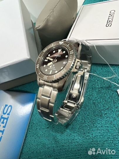 Наручные часы Seiko SNE571P1