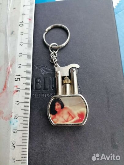 Винтажная газовая зажигалка раритет коллекционная