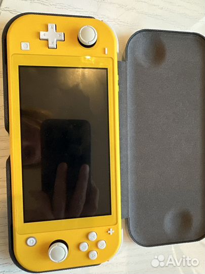 Nintendo switch lite с играми