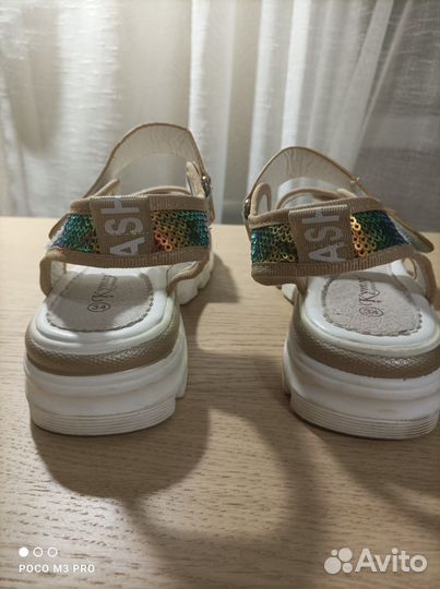 Босоножки для девочки Кумир 34 р