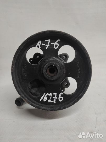 Для Peugeot 406 2.0HDI насос гур