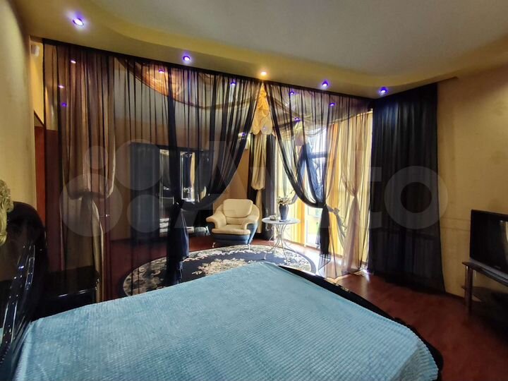 Таунхаус 205 м² на участке 1,5 сот.