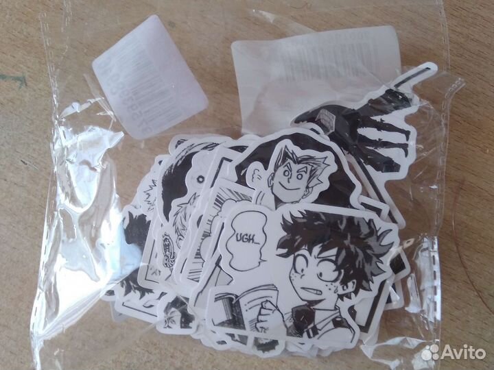 Наклейки аниме 90штук