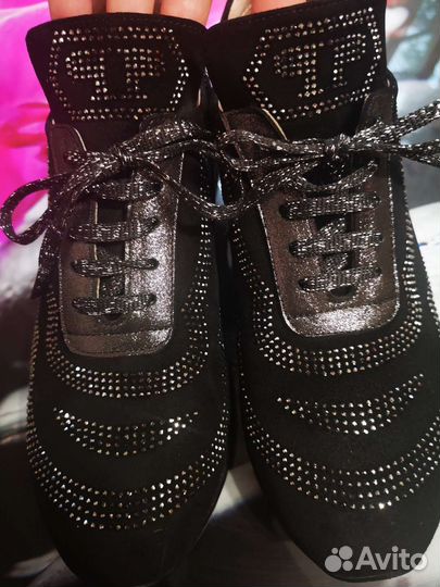 Кроссовки кожаные Турция