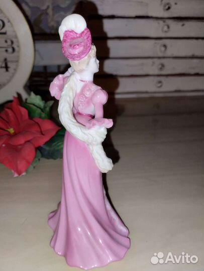 Статуэтка Coalport Lady Lilian