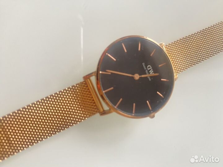 Часы daniel wellington оригинал
