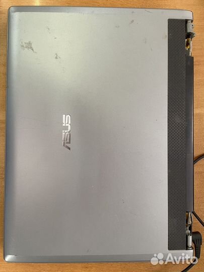 Ноутбук asus