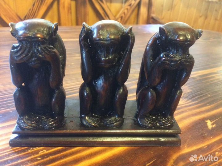 Статуэтка обезьяны