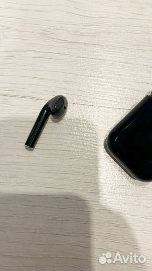 Беспроводные наушники