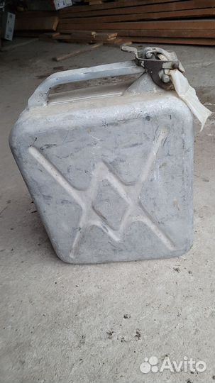 Канистра алюминиевая