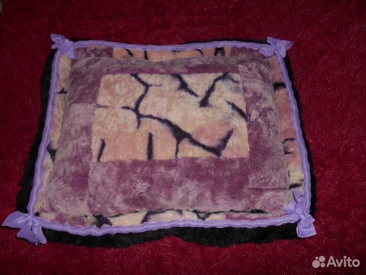 Лежанки для собак