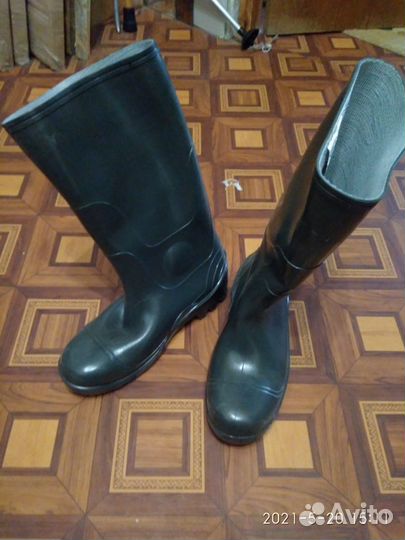 Сапоги резиновые мужские р.40,41,43,45