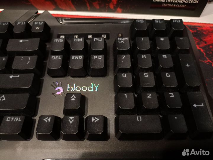 Игровая механическая клавиатура bloody b880r