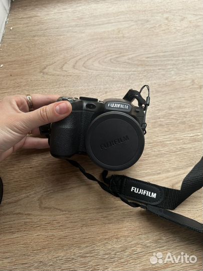 Зеркальный фотоаппарат