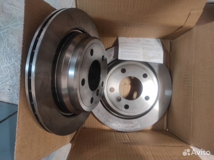Диски тормозные задние 2 шт BMW E39 2.3-4.0