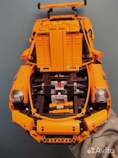 Конструктор Porsche 911 GT3 RS в ярком цвете