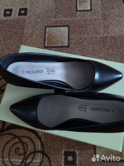 Туфли женские 37 размер эконика