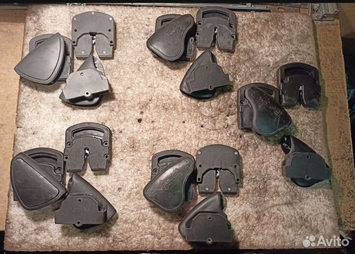 Механизм капюшона и держатель блока коляски