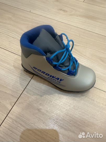 Лыжные ботинки детские Nordway 30 р