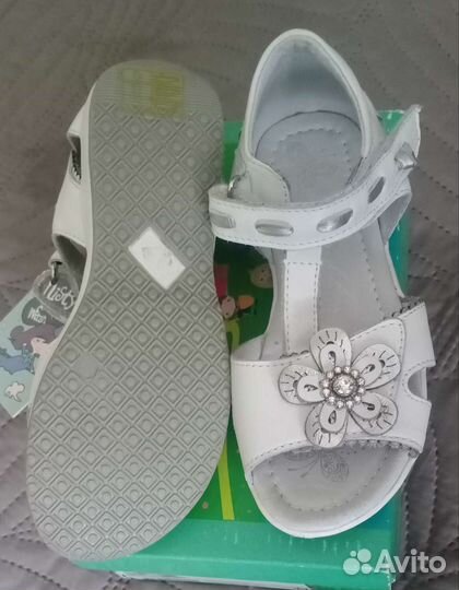 Босоножки для девочки