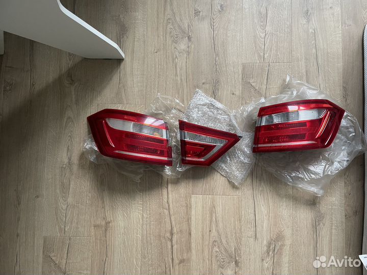 Левый задний фонарь в сборе Лада Веста (сколы)