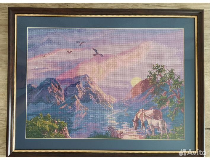 Картина вышитая крестом 