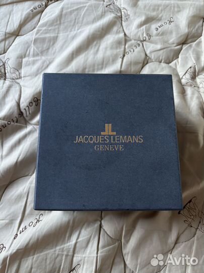 Часы Jacques Lemans