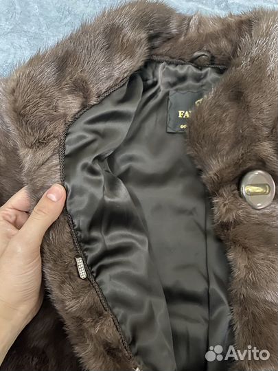 Продаю шубу, новая