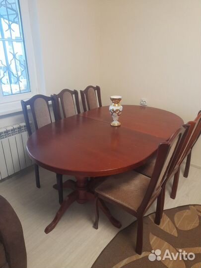 Стол со стульями в гостинную бу