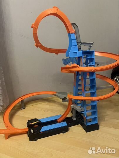 Автотрек hot wheels небесное столкновение Трасса