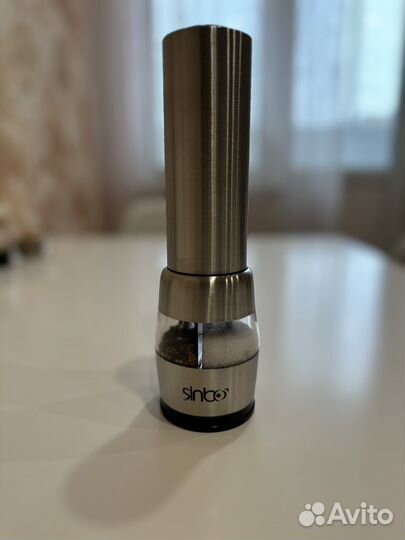 Электрическая (автоматическая) мельница Sinbo