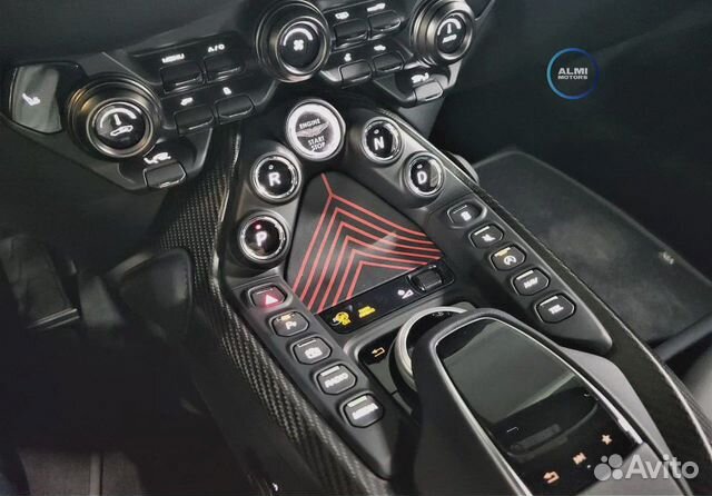 Aston Martin V8 Vantage 4.0 AT, 2022, 70 км объявление продам