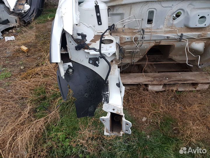 Лонжерон передний правый Renault Sandero Stepway 2