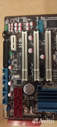 Материнская плата