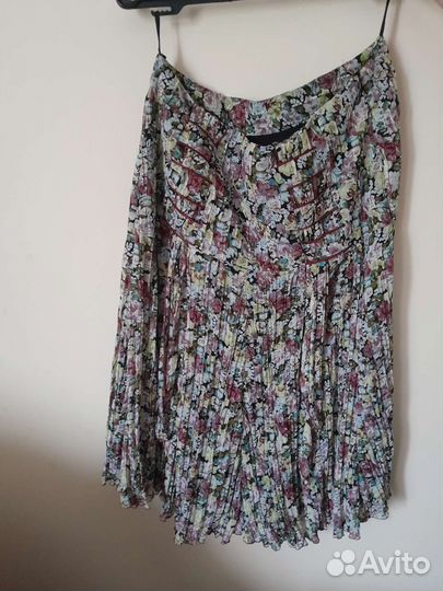 Юбка от бёдер плессированная