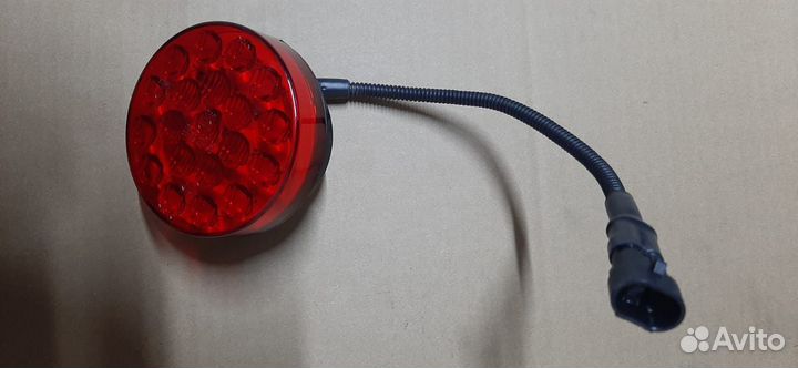 Фонарь заднего стоп-сигнала; круглый 8,4W led