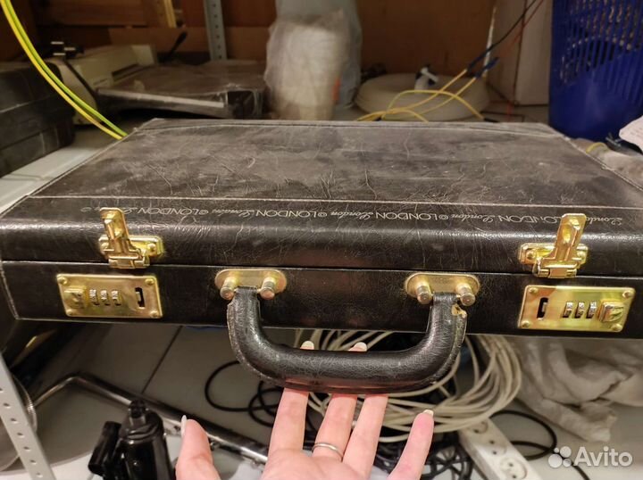Раритетный чемодан
